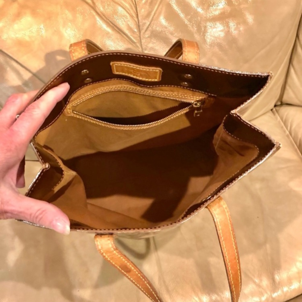 Louis Vuitton Tote Bag Authentic - Picture 6 of 11